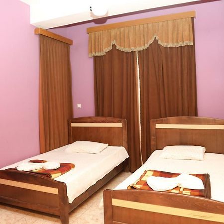 Hotel Villa Kabashi Korce Extérieur photo