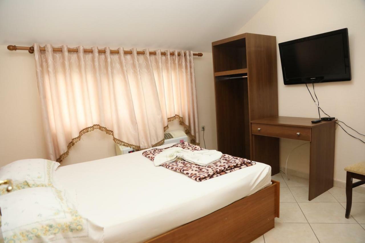 Hotel Villa Kabashi Korce Extérieur photo