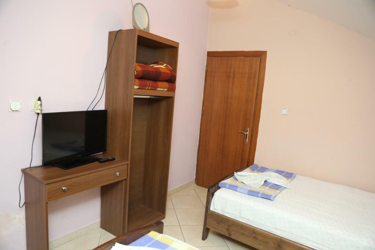 Hotel Villa Kabashi Korce Extérieur photo