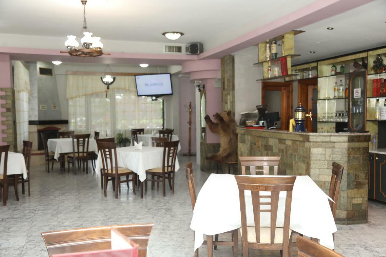 Hotel Villa Kabashi Korce Extérieur photo